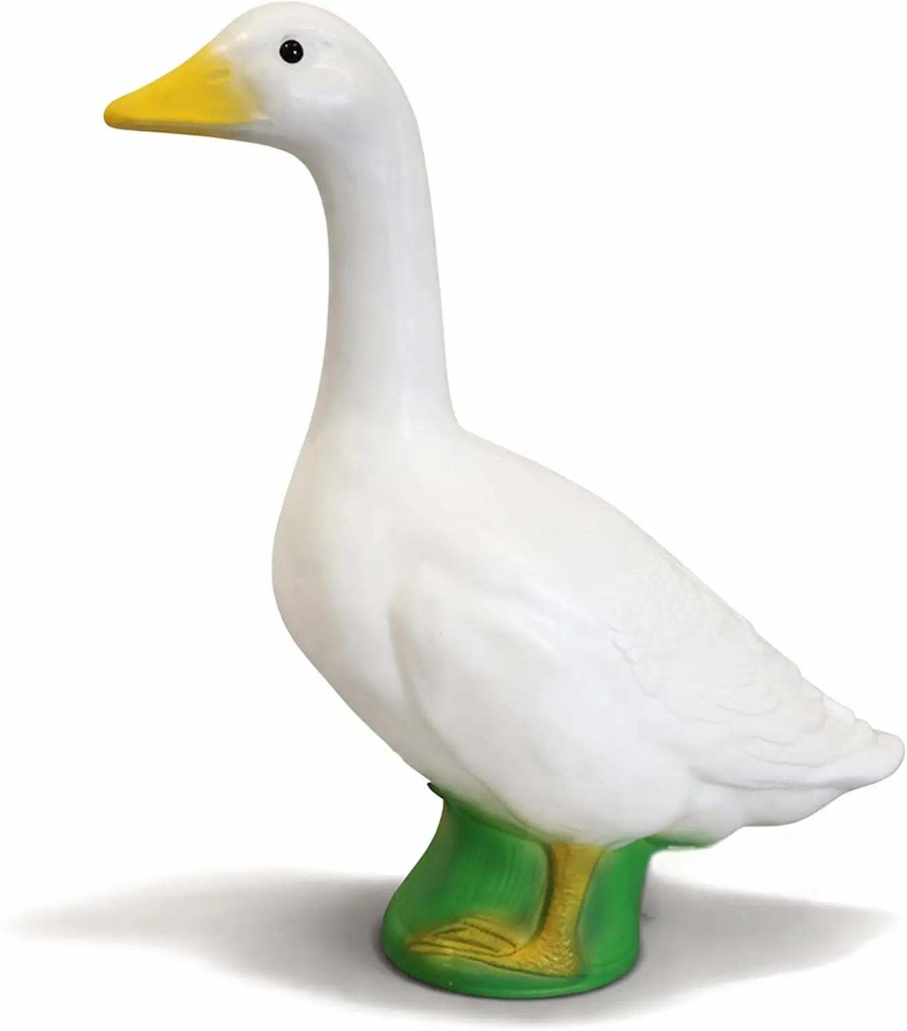 UNION PRODUCTS Goose Outdoor Lawn and Garden Statue, 23" Tall Animal Figurine for Patio, Balcony, or Front Porch Decor, White